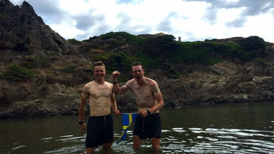MÅLGÅNG. Dennis Henriksson och Anders appeldahl från Norrbottens regemente/Arméns Jägarbataljons bergspluton sprang från Atlanten över Pyrenéerna till Medelhavet. De 860 kilometerna avverkades på 21 dagar, ett maratonlopp om dagens alltså.