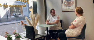 De flyttar – och satsar på kafé mitt i centrum
