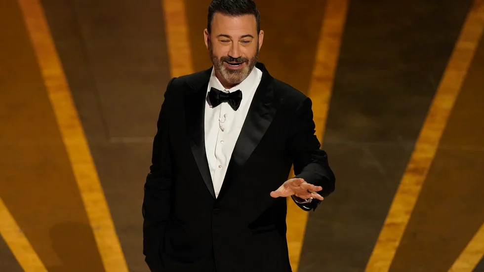 Jimmy Kimmel skämtade om örfilen.