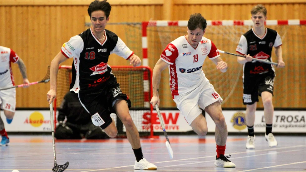 Oskar Snell, som brukar göra mål för Trosa Edanö, fick inte in något mot Telge i den andra semifinalen. Telge går därför vidare till Sörmlandsfinalen.