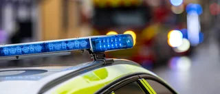 Kvinna föll flera våningar – man gripen