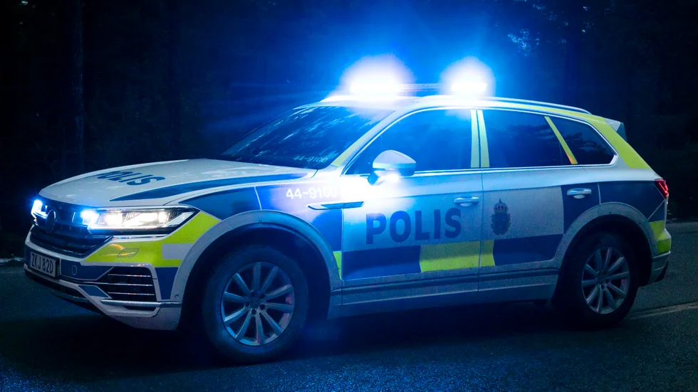 Det finns ingen misstänkt för inbrottet på en butik i Målilla, där gärningsmännen kommer över snusdosor. 