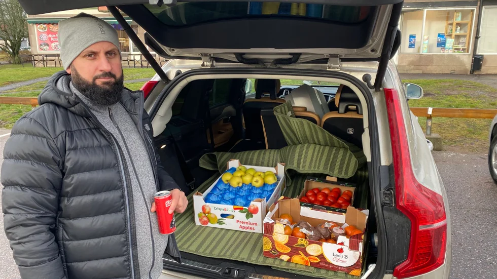 Hani Xu klarar inte längre att driva vidare Åkers livs på grund av de höga elkostnaderna. Butiken är stängd, men Hani Xu har hemkörning till de kunder som beställer varor.
"Det räcker till att betala lokalhyran, men inget mer."