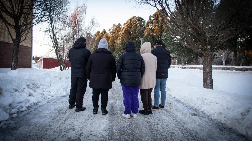 Trots hot från både Peshmerga och islamistiska jihadister utvisas nu Qader Mohammed Abdullah och hans familj från Sverige. "Vi är rädda. Våra liv är i fara."