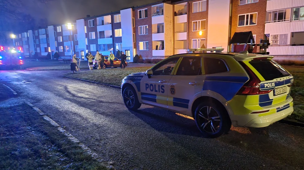 Räddningstjänsten och polisen ryckte ut till Hageby på torsdagen där det larmades om en brand.