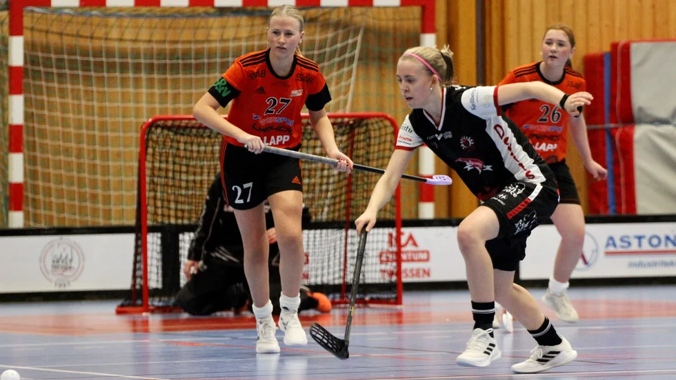 Trosa Edanö lyckades vända underläge i tredje perioden mot  Onyx till seger.