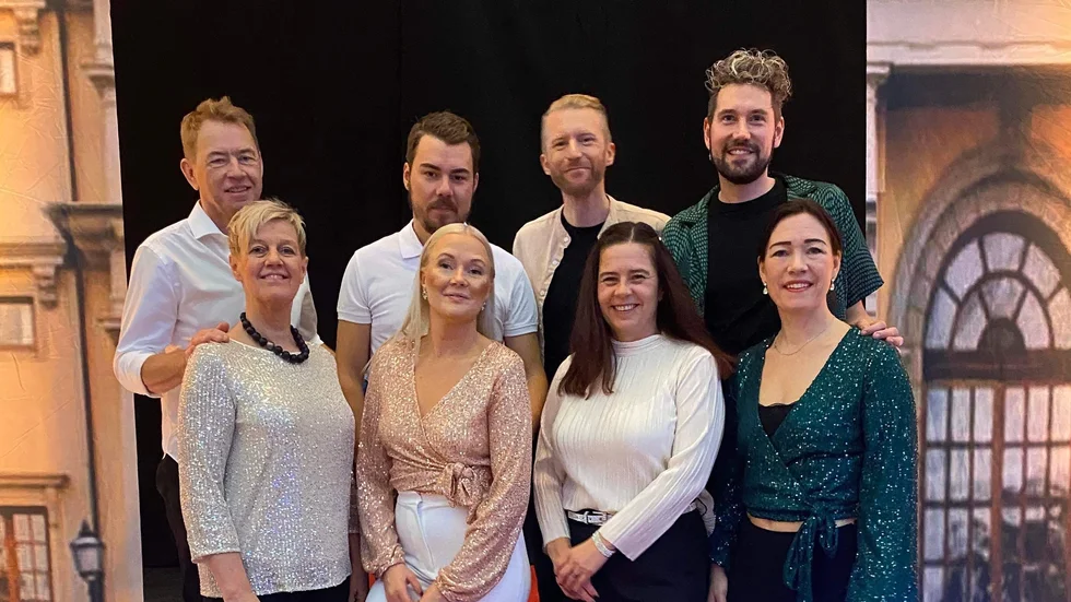 Danzvetts fyra SM-kvalificerade par: Stefan och Lena Jansson, Filip Söderqvist och Sofie Bewernick, Richard Landqvist och Therese Jonsson samt Petter Adolfsson och Malin Isaksson.                                                                      