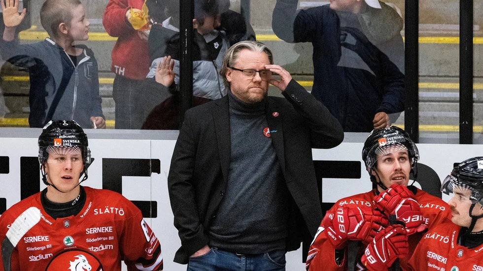 Vita Hästens tränare Anders Olsson. 
