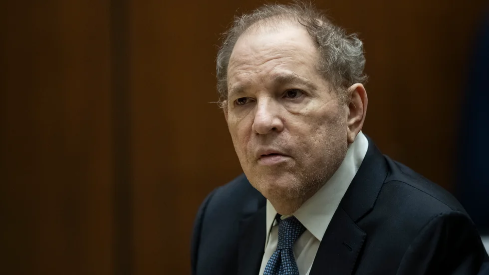 Filmproducenten Harvey Weinstein under domstolsförhandlingen i Los Angeles. Nu döms han till 16 års fängelse.