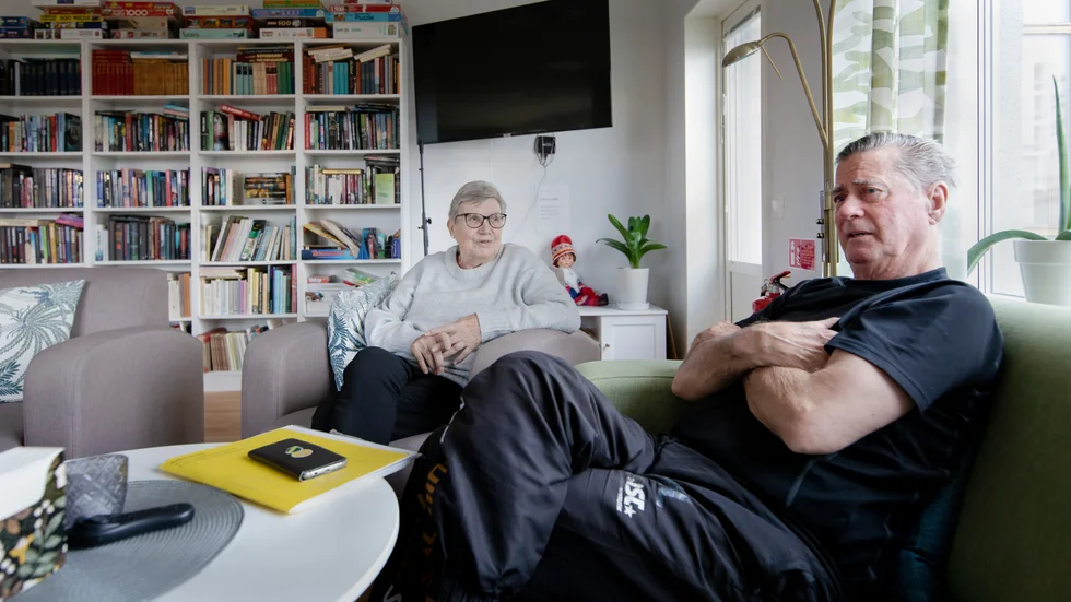 Birgitta Zachrisson och Bo Jakobsson bor i varsin lägenhet på trygghetsboendet vid Adjutanten i Visby. För Birgitta Zachrisson, var det tillgången till en gemensam lokal och olika aktiviteter som lockade henne att flytta in. ”Men det är väldigt många som inte går hit”, säger hon.