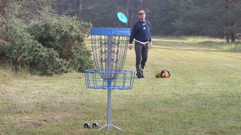 Bygg en discgolfbana i Nyköpings tätort, föreslår en invånare. Men får nej.