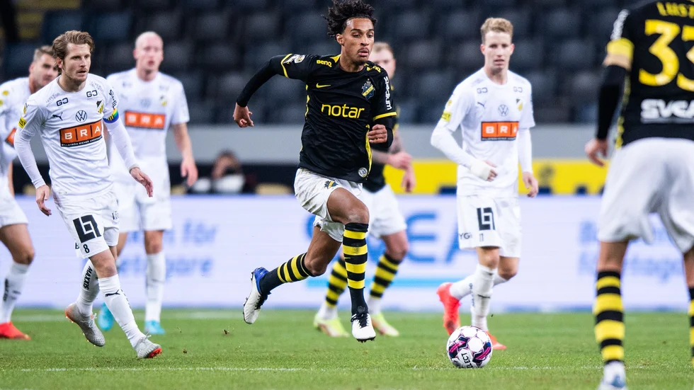 AIK:s Jesper Ceesay en spelare för IFK?