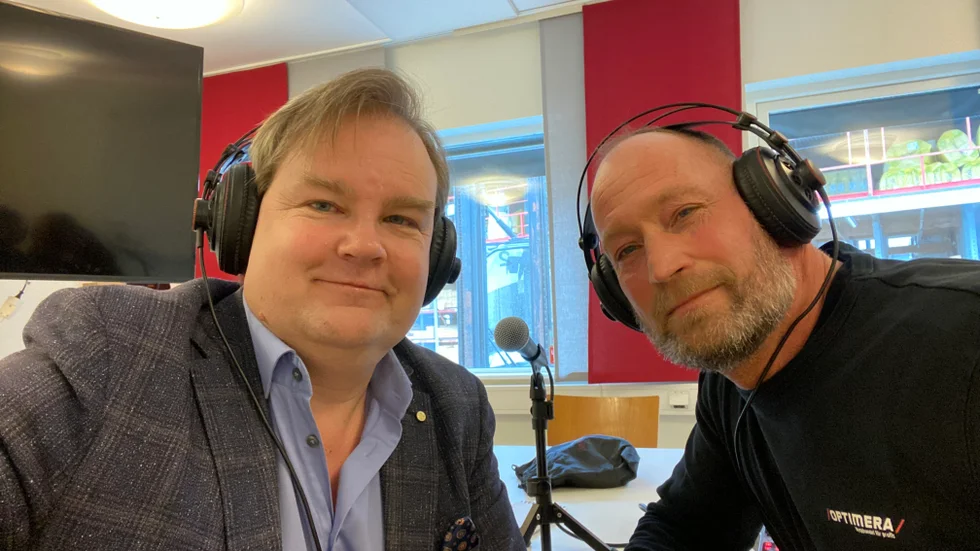 Radiosnack. Jens Bollius och Dennis Gustafsson snackar bandy i veckans avsnitt av Sportsnack. En podd om Viktor Spångberg, Fredrik Lönn, VM, SM-finalfrågan och ishallar i Motala.