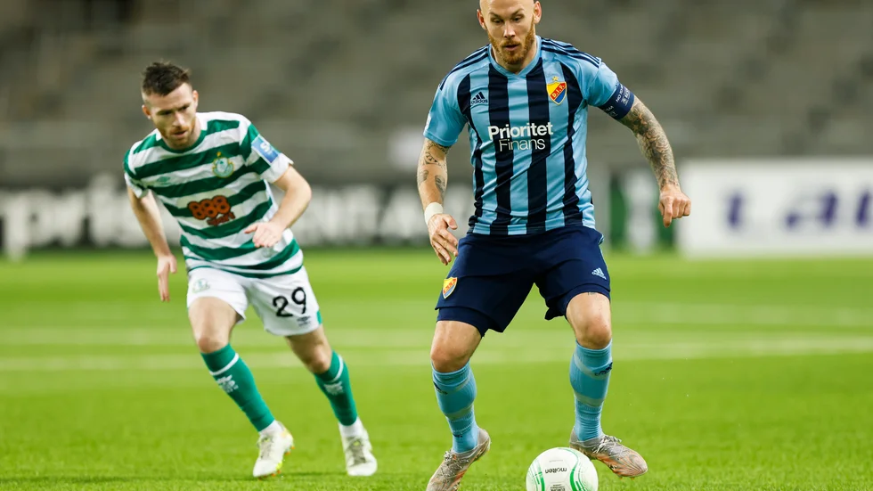 Magnus Eriksson och hans Djurgården ställs mot Lech Poznan i åttondelsfinalen av Conference League. Arkivbild.