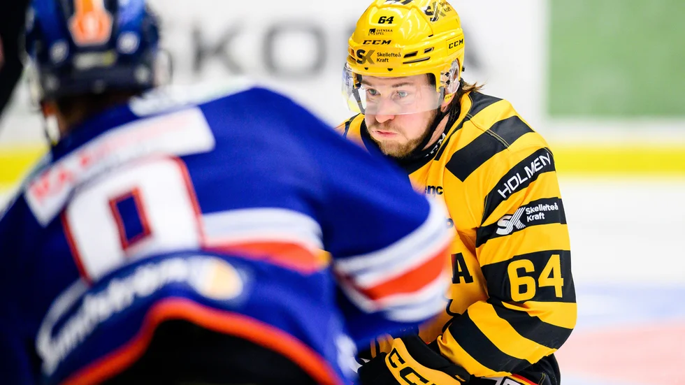 Jonathan Pudas ser fram emot toppmatchen mot Växjö. ”Ett roligt och viktigt test för oss”, säger han. 
