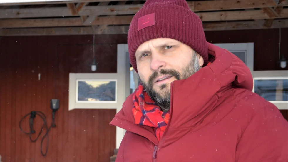 Henrik Blind tror på en framtida utveckling i Vuollerim. "Samordningsvinster med ett nytt tillagningskök och Kulturskolan ska ta plats i den nya skolan".