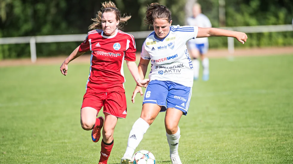 Edina Begovic har ett förflutet i IFK Nyköping, men har de senaste säsongerna spelat i Sätra.