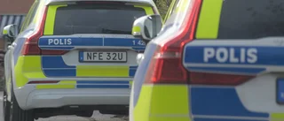 Polis larmad – man slog och spottade på kvinna