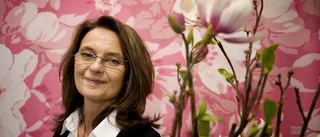 Suzanne Reuter spelar Gud i tv-serie