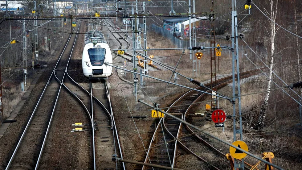 Ostlänken. Regeringen ställer fel krav på rätt projekt.