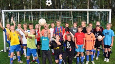 Fotboll är kul tycker pojkarna i Nyborgs P 98/99 och P 00.