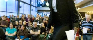 Debatt drog fullt hus