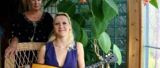 Inomhuspremiär för Birgittas musiksalong
