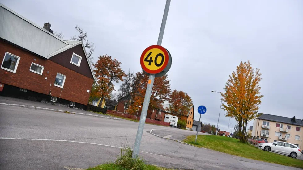 VIKTIGA BIDRAG. I Kiruna kommuns nya trafikobjektplan för 2017 listas 15 olika vägprojekt som alla skulle leda till en bättre trafiksäkerhet. Men hur många av dem som kan genomföras beror till stor del på om länsstyrelsen beviljar kommunens bidragsansökan eller inte.