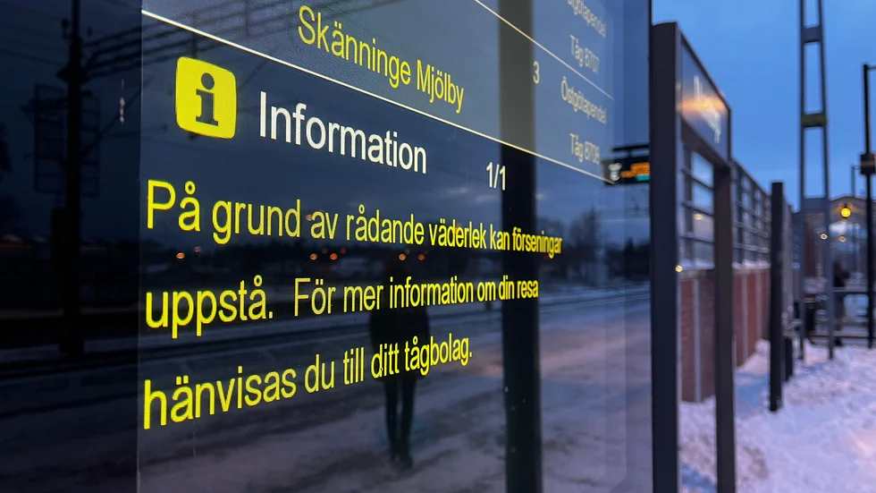 Liksom på tisdagen har många turer med östgötapendeln ställts in även under onsdagen på grund av det rådande väderläget.