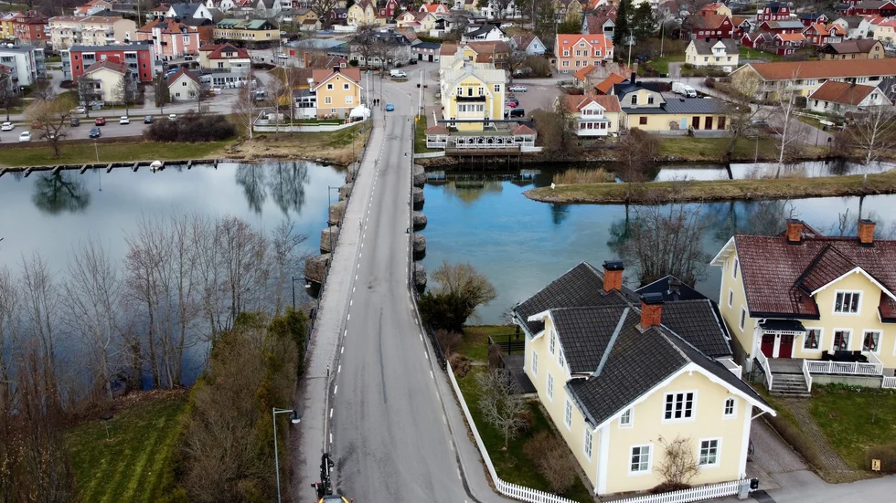 Den höga vattenförbrukningen i Borensberg berodde på en vattenläcka som nu ska åtgärdas.