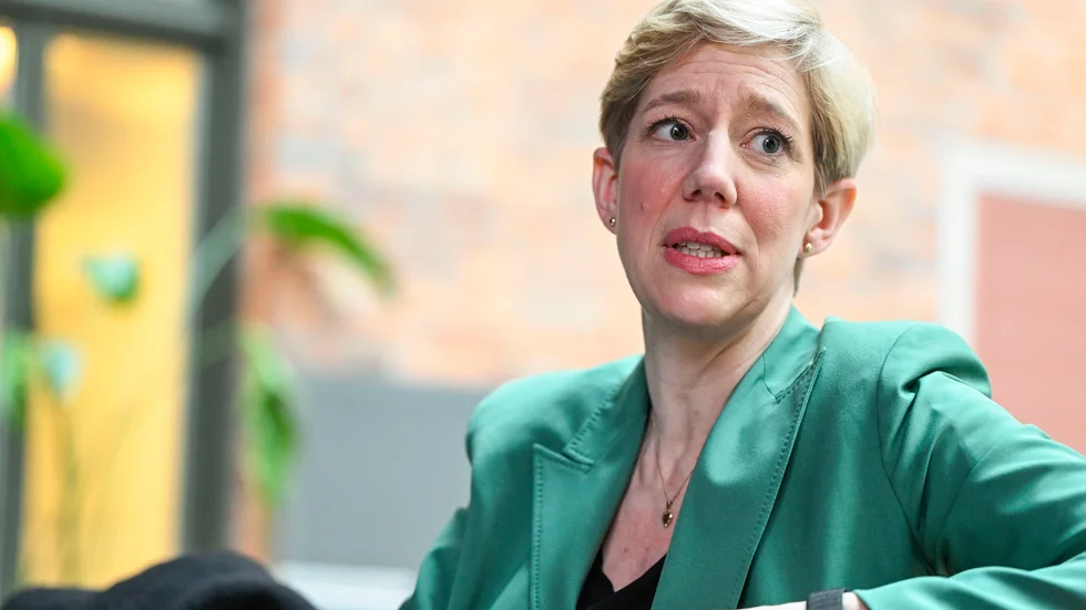 Första vice riksbankschef Anna Breman ser de gångna veckornas orosvåg i banksektorn som en bieffekt av de ovanligt stora och snabba räntehöjningarna i USA och Europa under det gångna året.