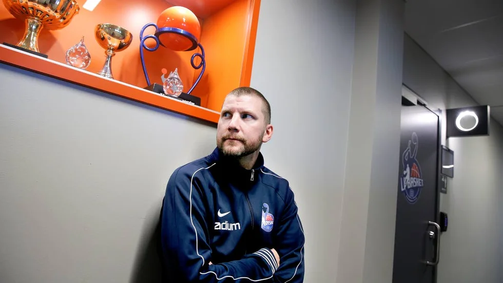 Den tunga starten. Peter Öqvist och BC Luleå har startat säsongen svagt.