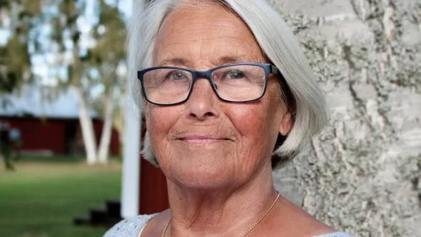 Yvonne Blombäck.