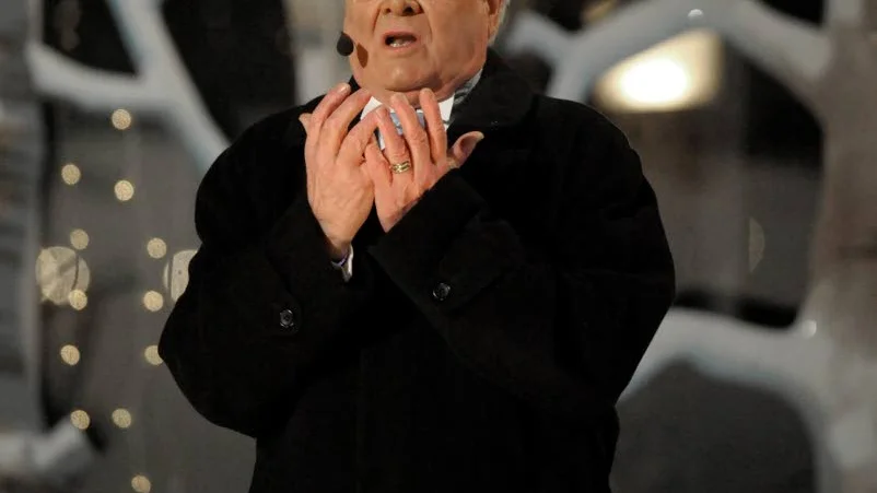 Jan Malmsjö deklamerade lord Alfreds klassiska pekoral.