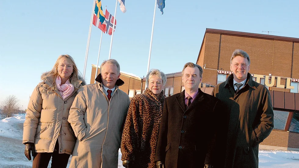 Elisabeth Norman, konsult, Jan Erik Höjvall, Akelius, Christina Lugnet  och  Sven Erik Bucht, Haparanda stad samt Christer Sundin, Diös fastigheter på platsen för det nya hotellet och köpcentrat. 