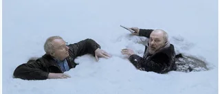 Filmrecension: Underhållande film med svart avgrund