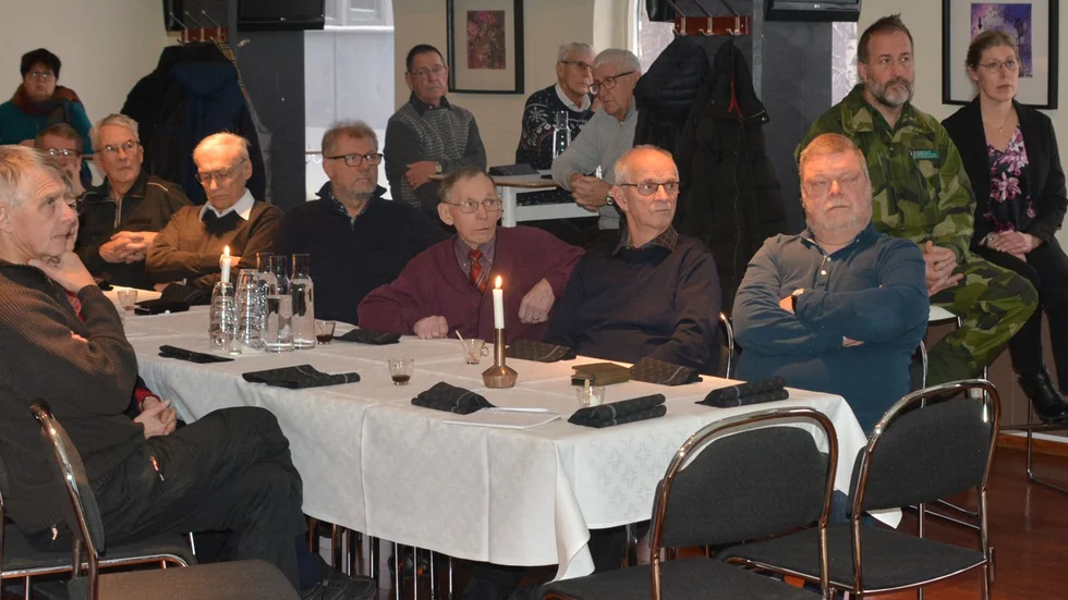 28 veteraner från FO 67/GJ hörsammade inbjudan och fick aktuell information till livs.