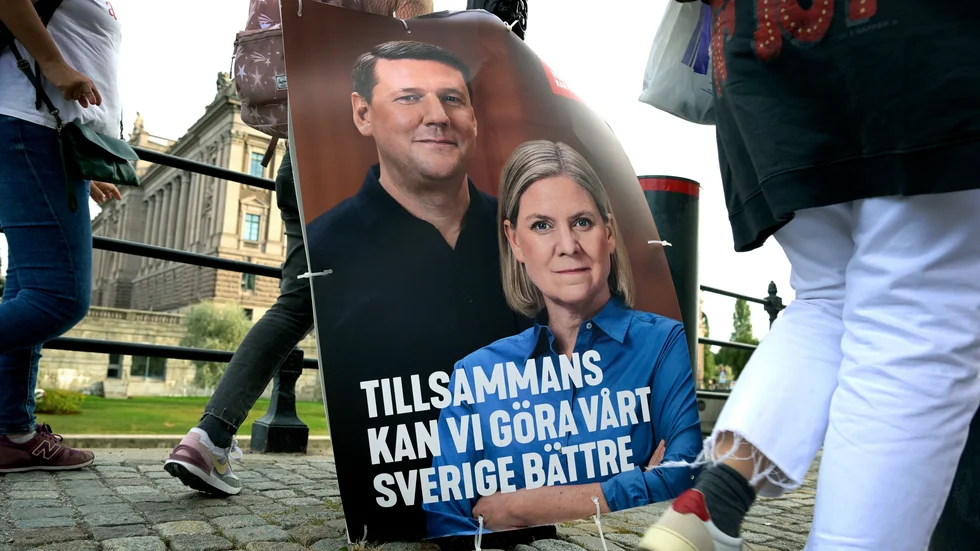 Partiledare Magdalena Andersson och partisekreterare Tomas Baudin. Tuffast mot gängen?