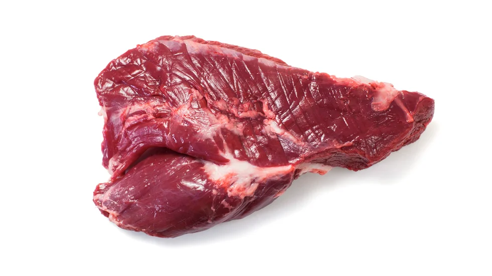 Tre män häktades under fredagen misstänkta för köttstölder. 