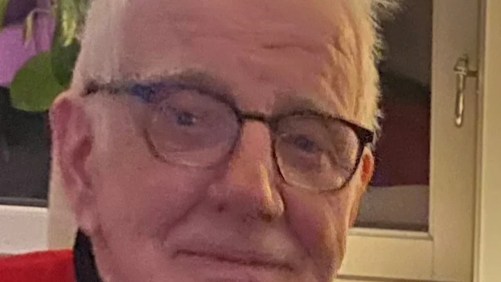 Elof Olsson. 