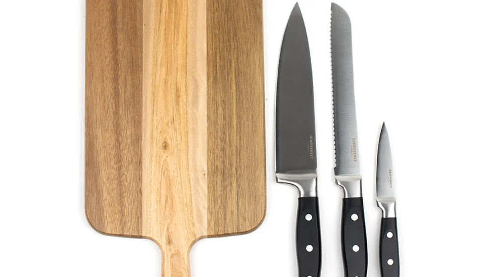 Knivset med skärbräda – 3 knivar