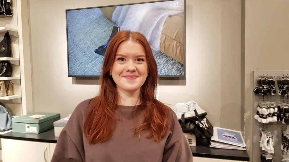 Isabell Lundström, Hortlax: "Jag känner inte av det så mycket eftersom jag har sparat på två konton och jag har bestämt att jag inte rör det ena."