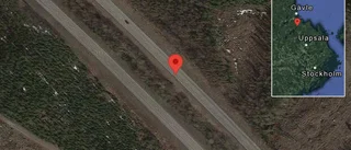 Trafikolycka med en lastbil och en personbil på E4