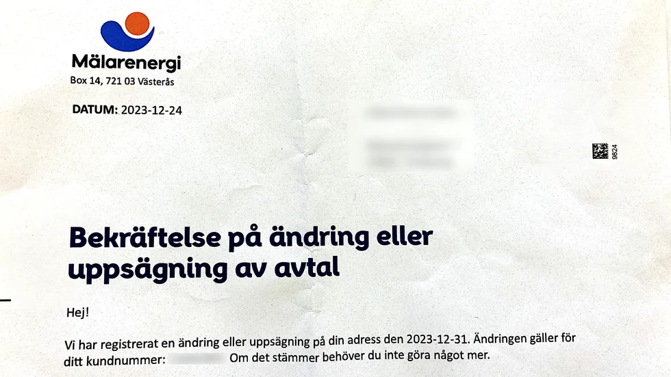 Hundratals Enköpingsbor, som inte är kunder hos Mälarenergi, har av misstag sagts upp av Energibolaget. Massutskicket från grannkommunen Västerås förbryllar Enköpingsborna. 