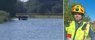 Äldre man strandades i stuga utan medicin – räddades med båt