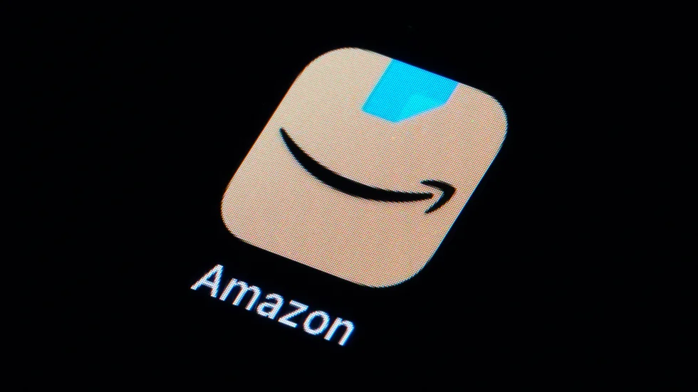 E-handelsjätten Amazon ska börja kräva att författare som vill sälja sina verk via företagets e-bokstjänst måste redovisa om innehållet är AI-genererat. Arkivbild.
