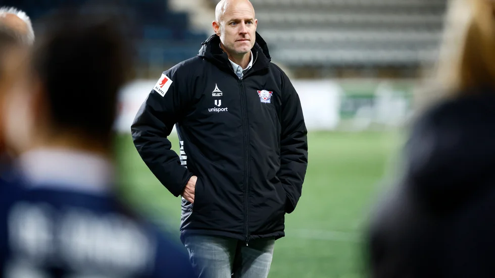 Anders Jacobson i samband med Linköpings sista damallsvenska match för säsongen i lördags.