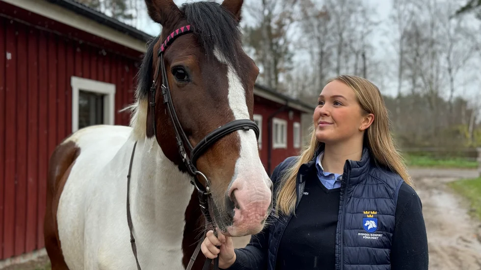 Amber Widegren är ordförande för centrala ungdomssektionen vid svenska ridsportförbundet.