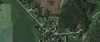 Mindre hus på 64 kvadratmeter sålt i Fjärdhundra - priset: 895 000 kronor