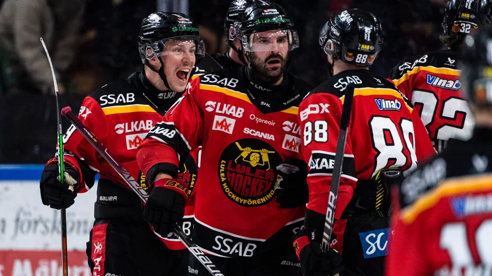 Linus Fröberg är klar för en säsong i TPS Åbo.